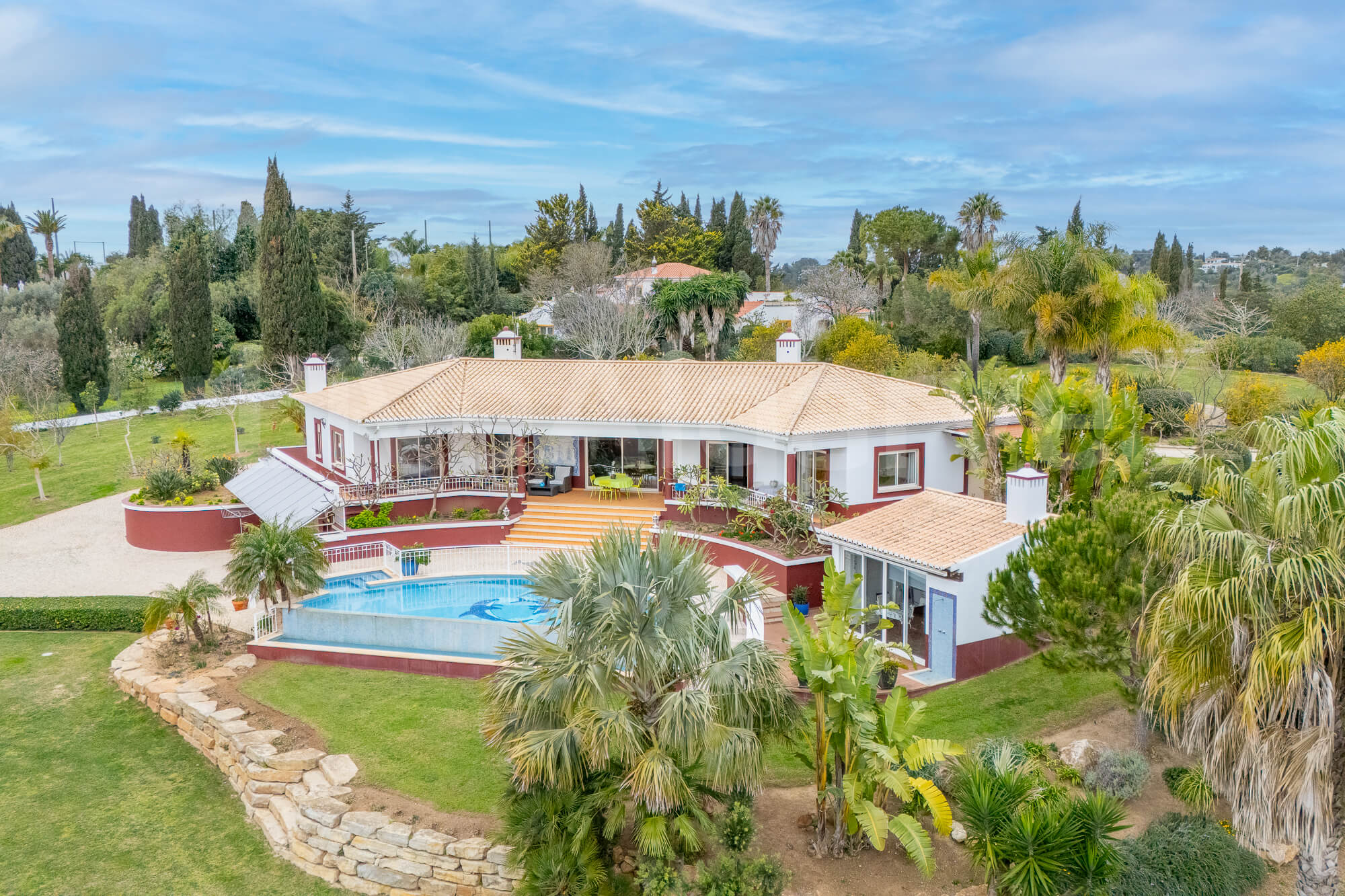 luxury real estate algarve portugal