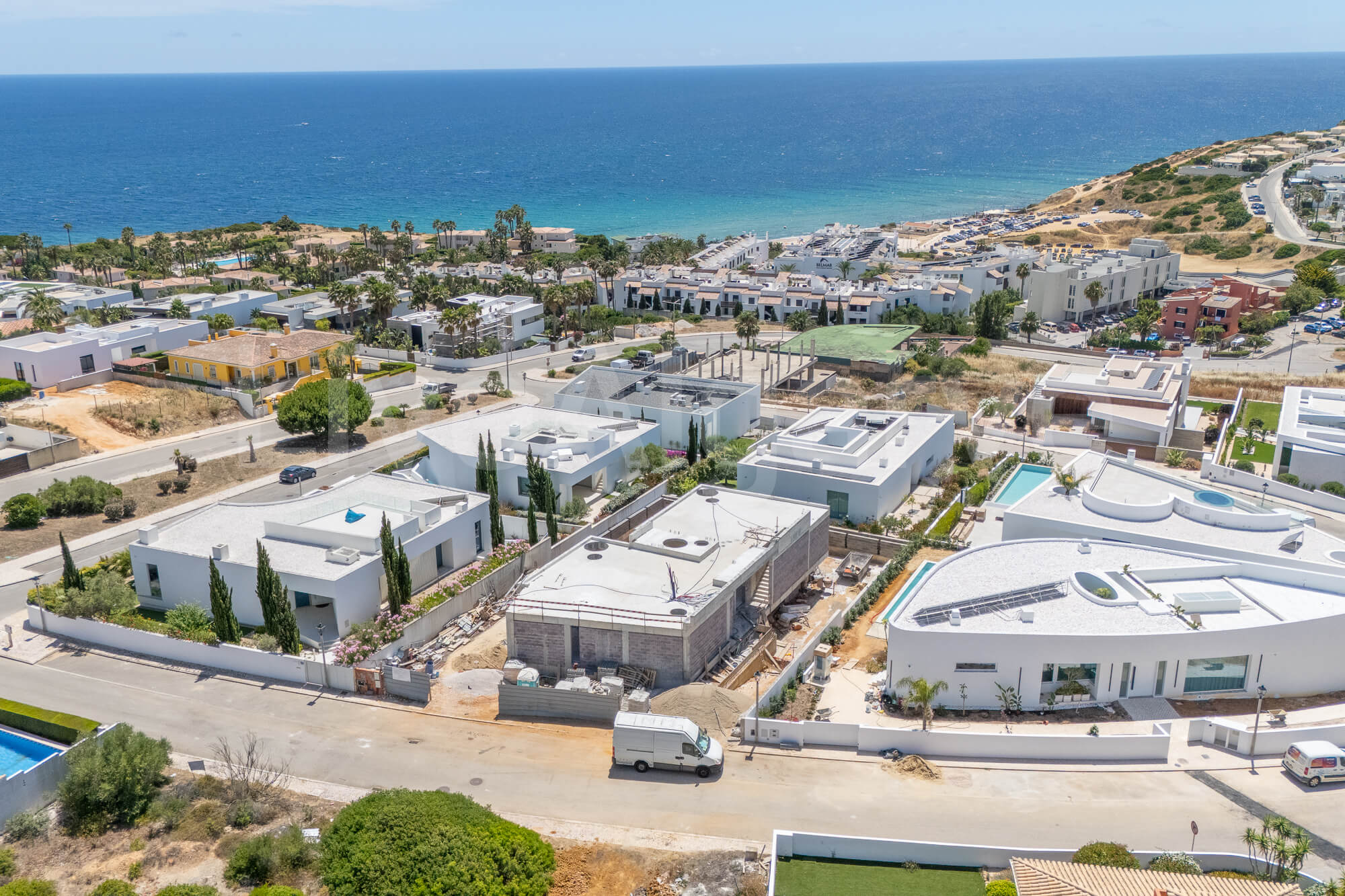 NEW DEVELOPMENT | Luxury T3 Villa under Construction at Porto de Mós for Sale - Lagos