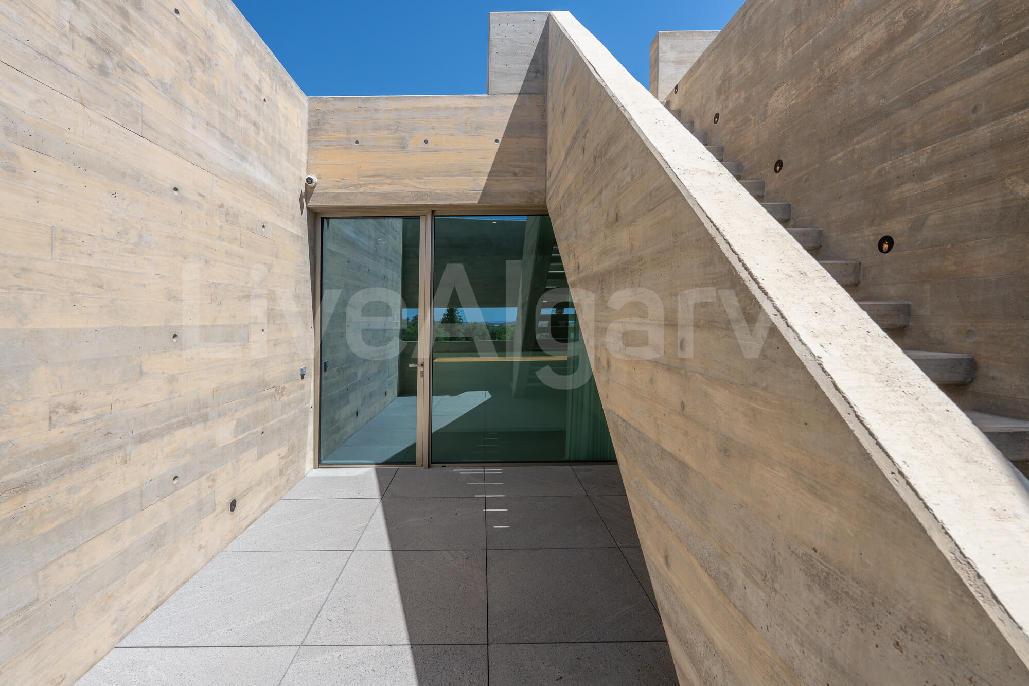 PLUZ | Striking Luxury T3 & T4 Villas at Monte de Lemos, Praia da Luz for Sale