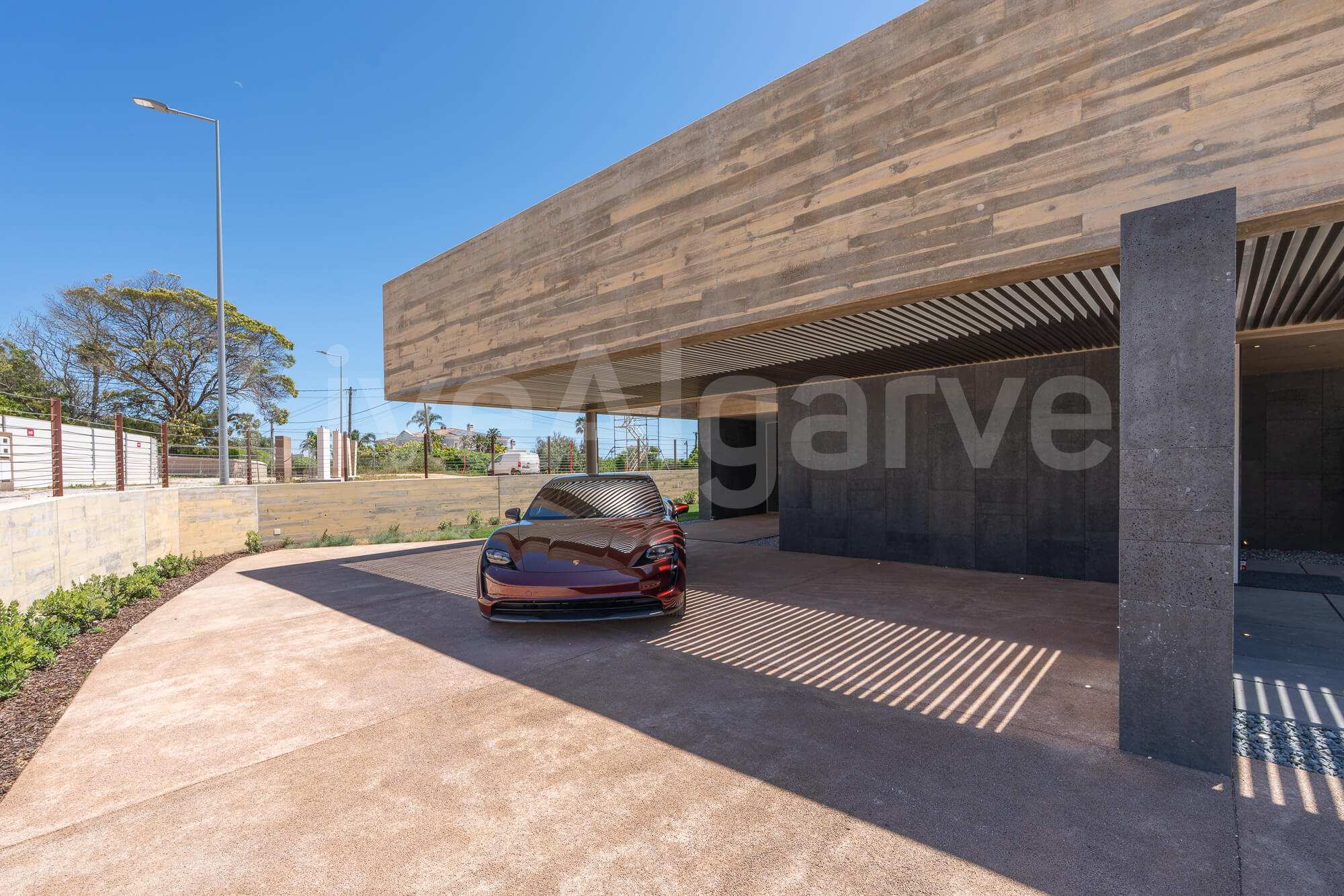 PLUZ | Striking Luxury T3 & T4 Villas at Monte de Lemos, Praia da Luz for Sale