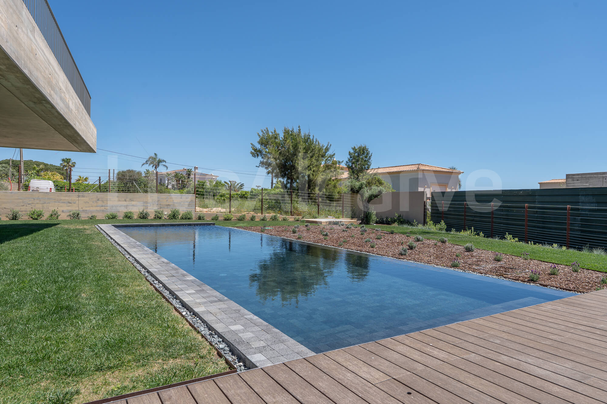 PLUZ | Striking Luxury T3 & T4 Villas at Monte de Lemos, Praia da Luz for Sale