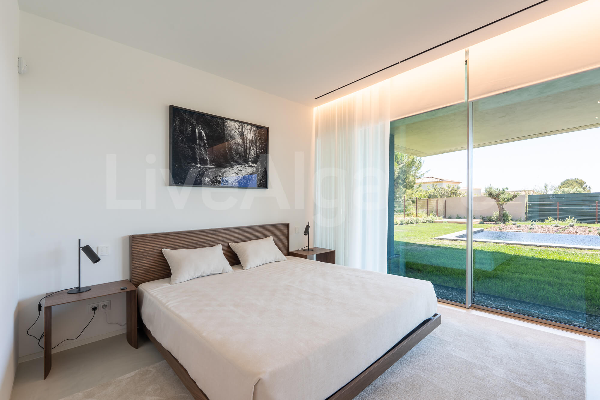 PLUZ | Striking Luxury T3 & T4 Villas at Monte de Lemos, Praia da Luz for Sale