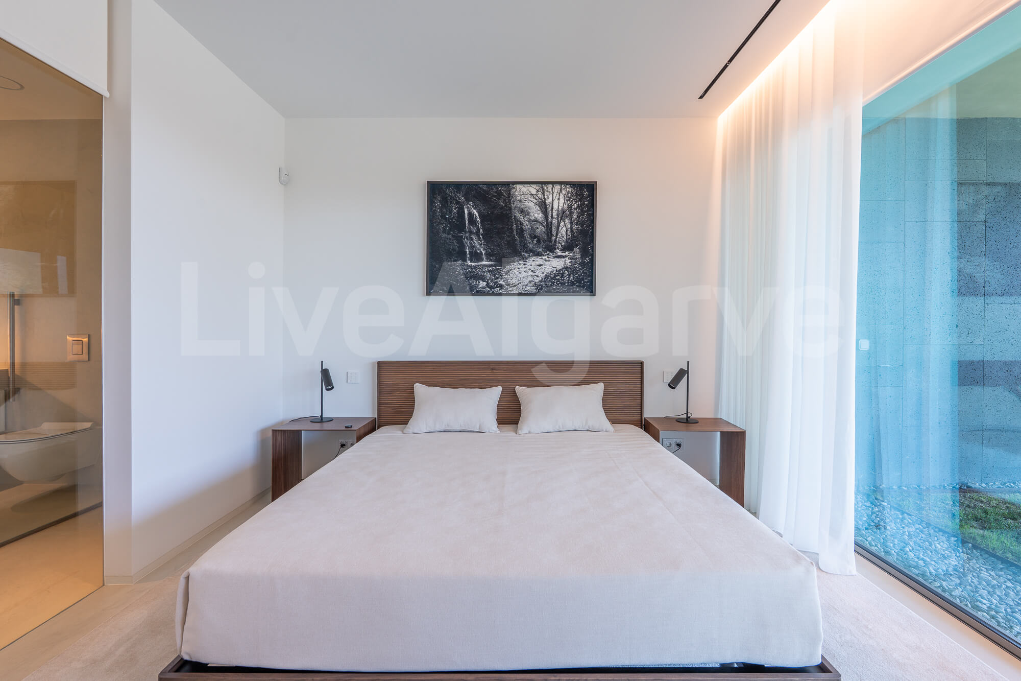 PLUZ | Striking Luxury T3 & T4 Villas at Monte de Lemos, Praia da Luz for Sale