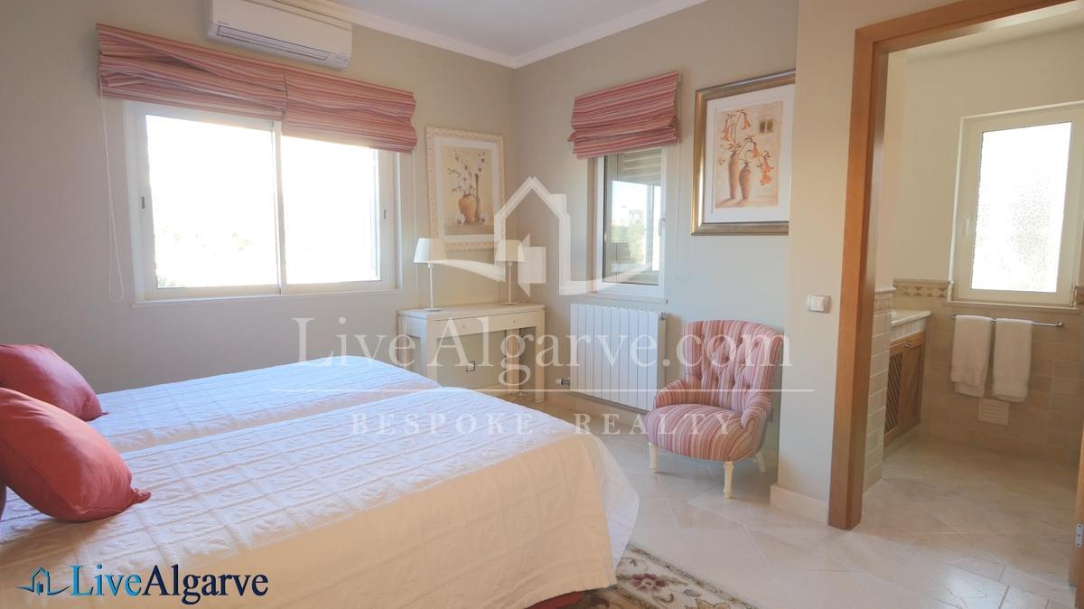 Роскошная вилла с 4 спальнями в Vale da Pinta Golfe Resort, Lagoa