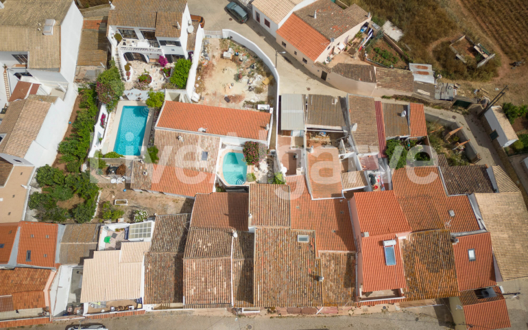 ALGARVE DE L'OUEST | Villa de 4 chambres à vendre à Figueira - Vila do Bispo