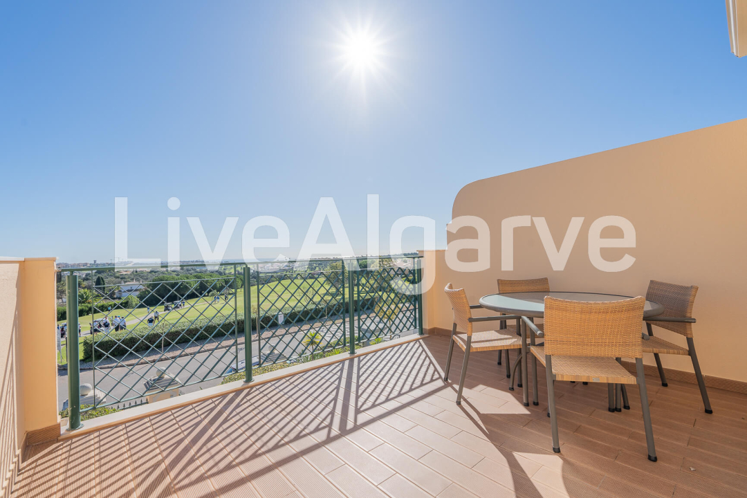 SEA & GOLF VIEW | Classic T4 Villa at Boavista for Sale – Lagos