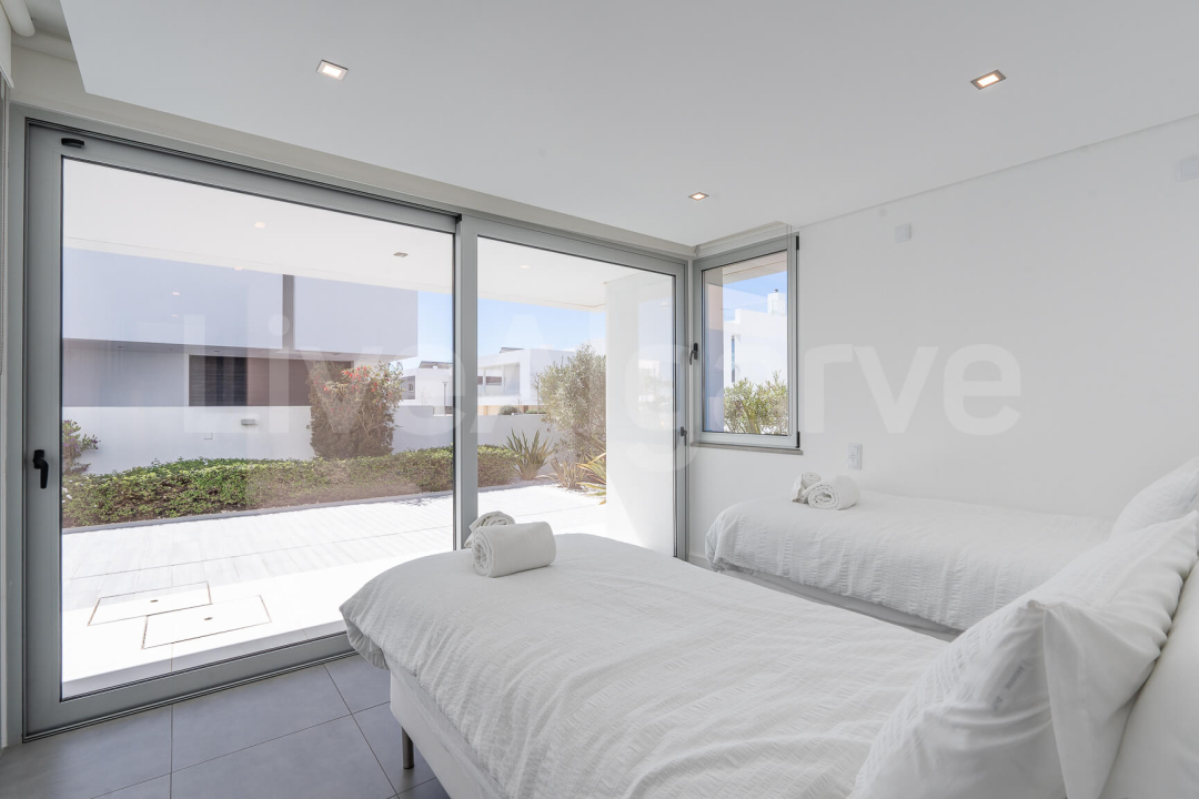 SEA VIEW | Ultra-modern Luxury T3 Villa at Ponta da Piedade for Sale - Lagos
