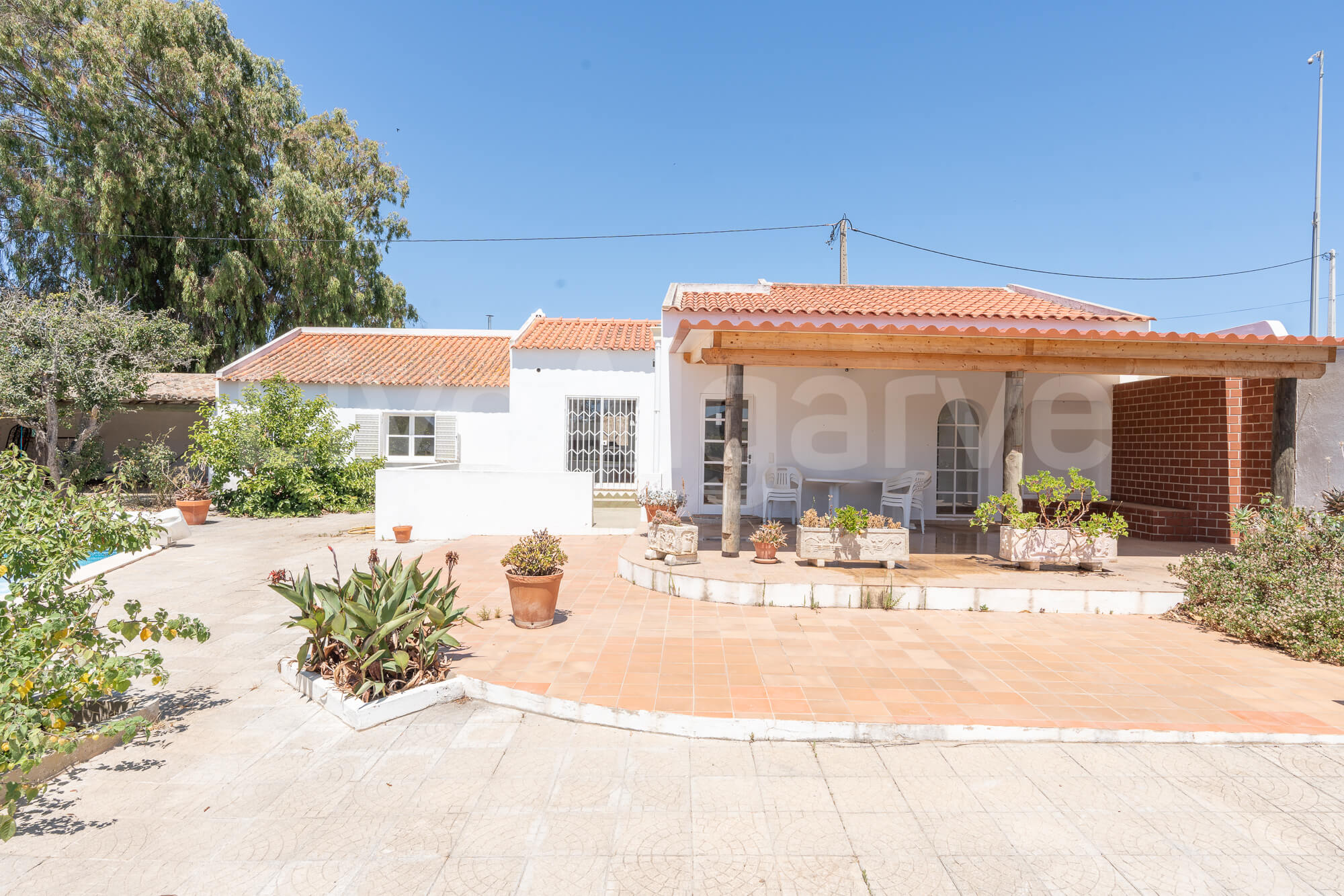 COUNTRY SIDE | Charming T2 Villa with Pool at Budens for Sale – Vila do Bispo