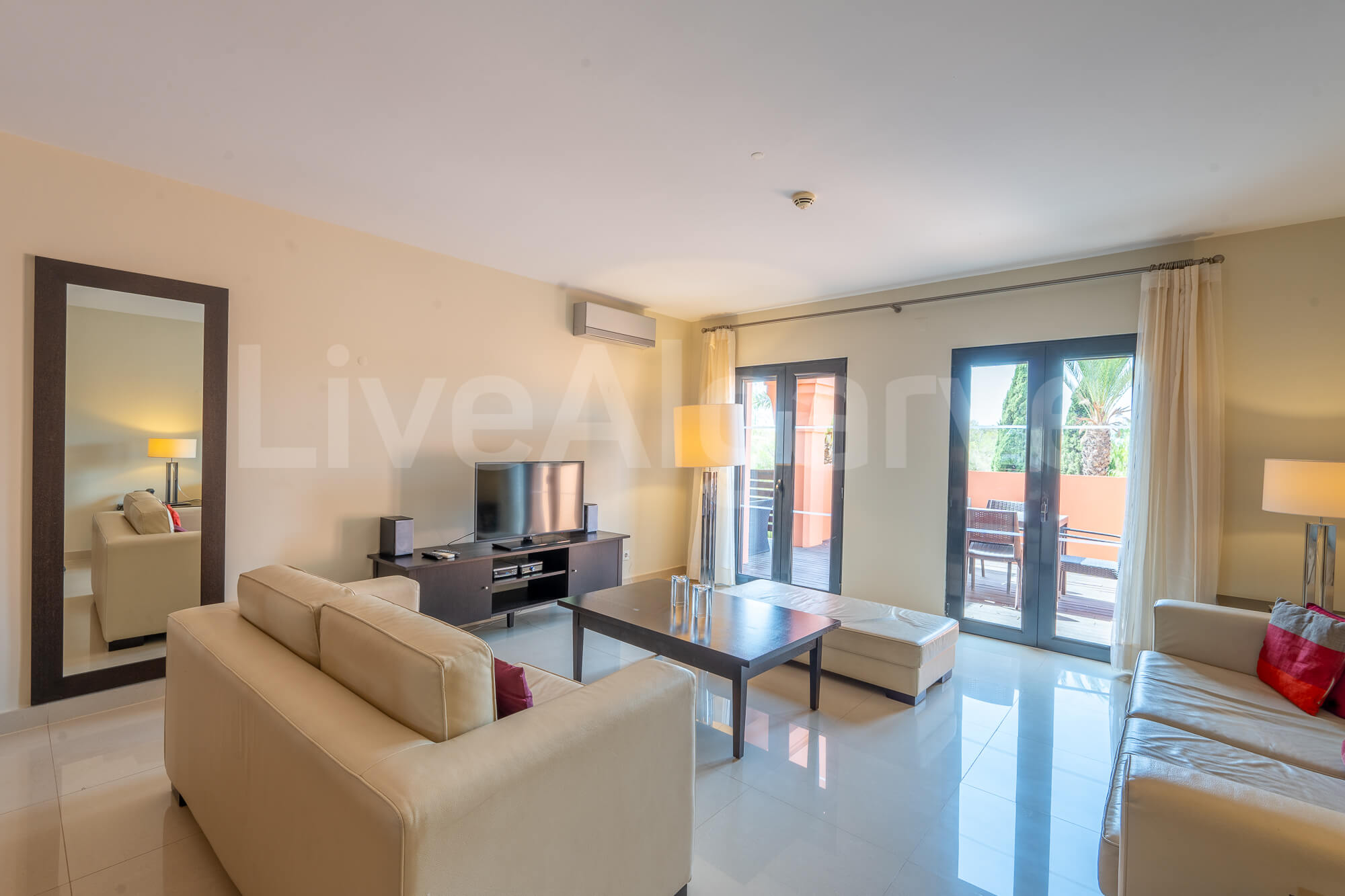 Bonito Apartamento moderno de T2+1 no Amendoeira Golf Resort – Silves