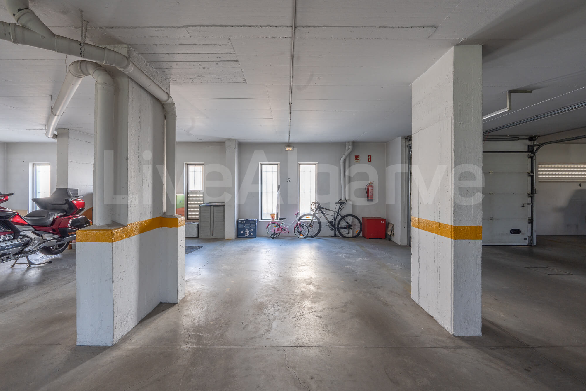 GELEGENHEIT | Moderne 2 SZ+1 Wohnung in Torraltinha zum Verkauf | Lagos