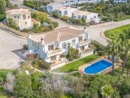 SEA VIEW | Beautiful T2 Apartment at Monte Lemos, Praia da Luz for Sale – Lagos