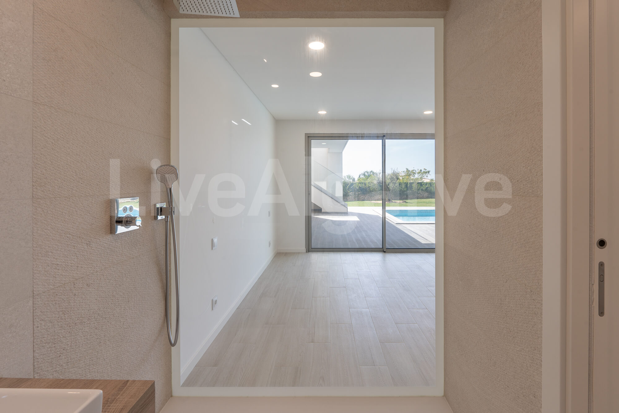 SEA VIEW | Ultra-modern Luxury T4+1 Villa at Ferragudo for sale - Lagoa
