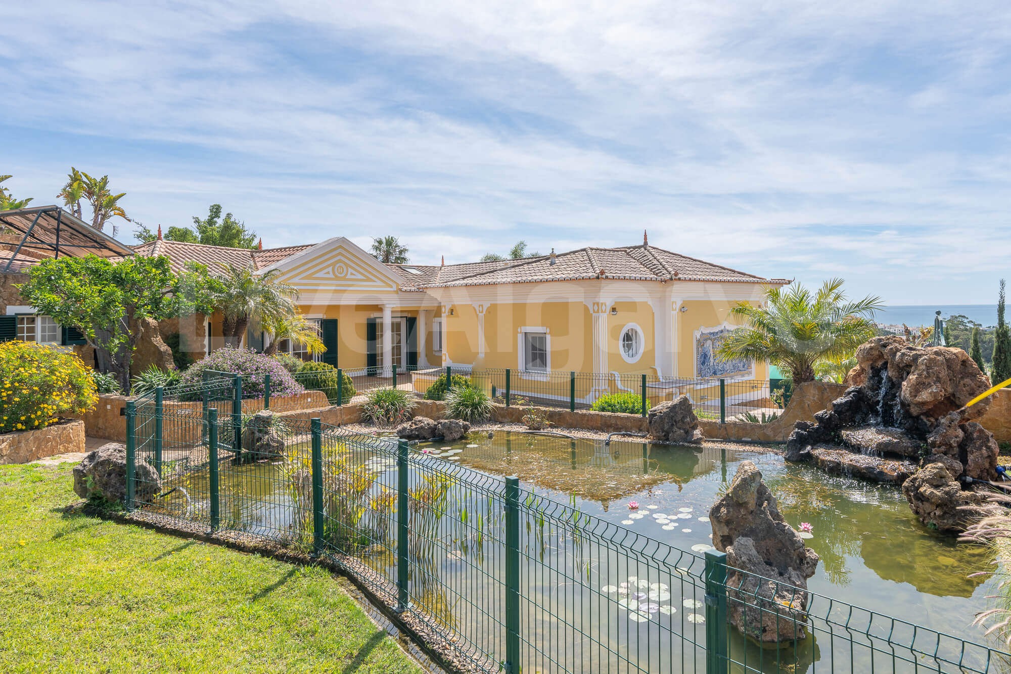  VUE MER | Superbe Villa de Luxe T3+3 à Vendre à Caliças - Lagos