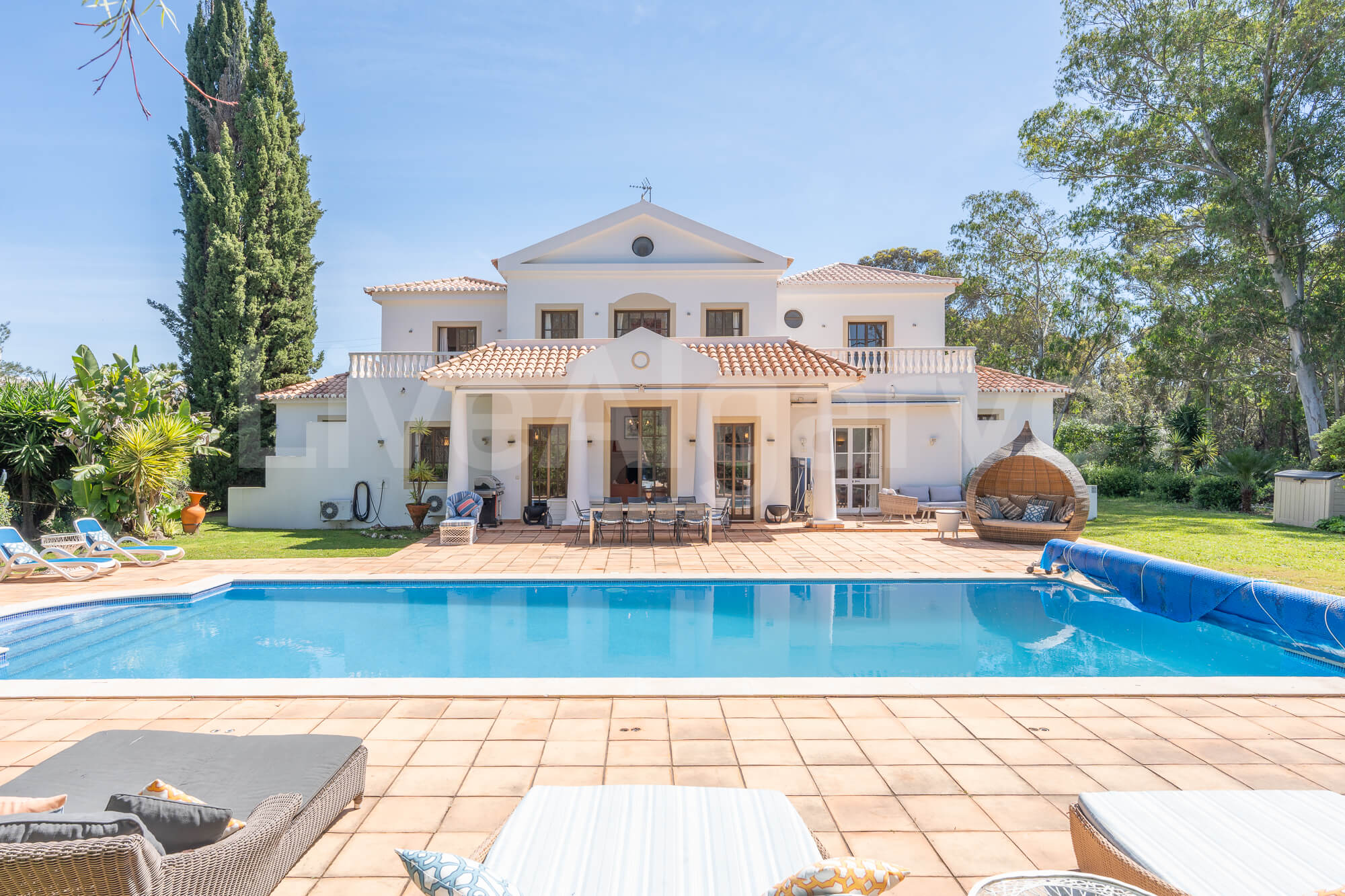 LUXURY | Exquisite T5 Mansion at Penina Golf Resort for Sale - Portimão