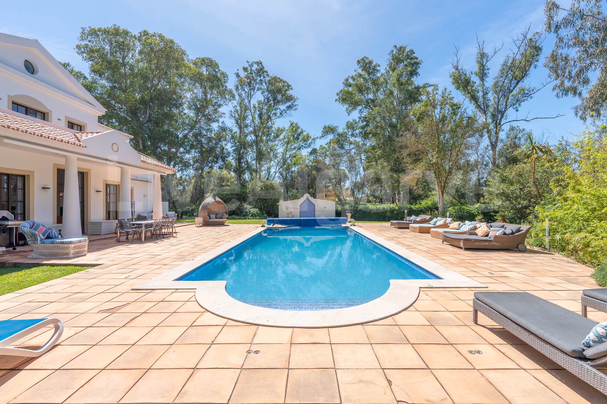 LUXURY | Exquisite T5 Mansion at Penina Golf Resort for Sale - Portimão